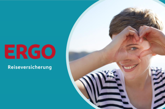 Frau_bildet_Herz_mit_Händen